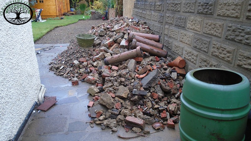 We provide House Clearance Services in London and Surrey including House Clearance, Garden Clearance, Office Clearance, Fencing, Garage Conversions, Interior Decorating, Property Refurbishment, and Scaffolding Services. To get the best Clearance services in London and Surrey please visit our website clearthelot.com.